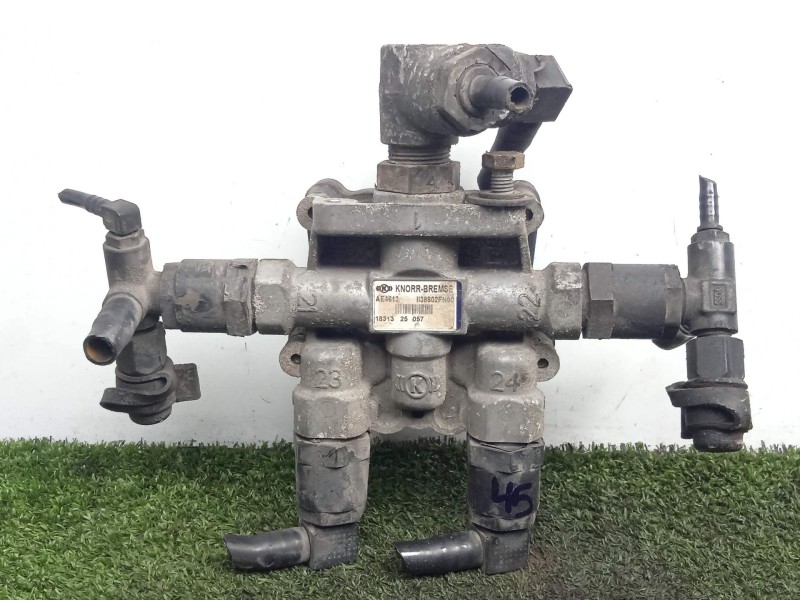 Recambio de valvula aire adicional para man tg - l 12.xxx 7.0 referencia OEM IAM 1831325057 - II38802FN00  