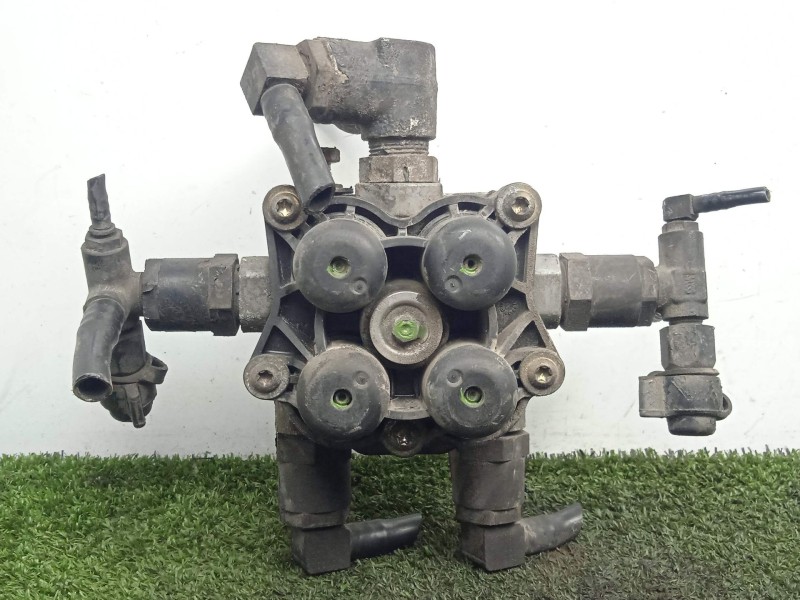 Recambio de valvula aire adicional para man tg - l 12.xxx 7.0 referencia OEM IAM 1831325057 - II38802FN00  