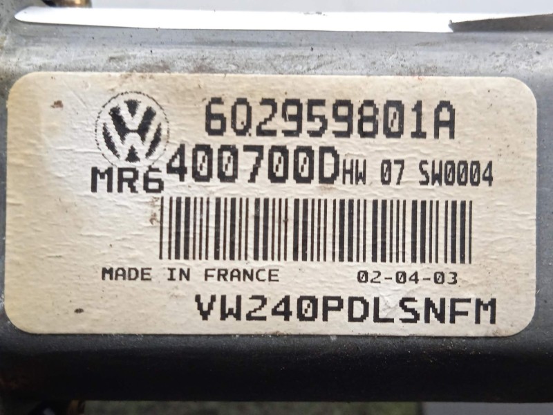 Recambio de motor elevalunas delantero derecho para volkswagen polo (9n1) 1.4 16v referencia OEM IAM 6Q2959801A - 400700T4  