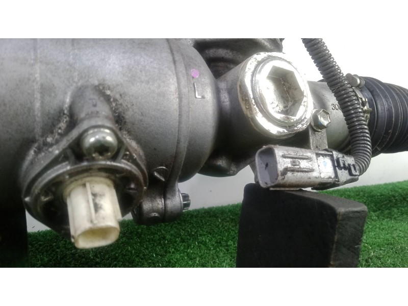 Recambio de cremallera direccion para lexus is ii (_e2_) 220d (ale20) referencia OEM IAM B8B20124G12 HIDRAULICA - L1410MM 