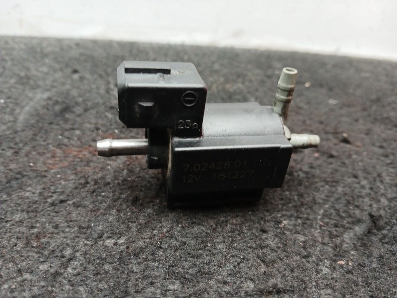 Recambio de valvula aire adicional para land rover discovery v (l462) 2.0 sd4 4x4 referencia OEM IAM 70242801  
