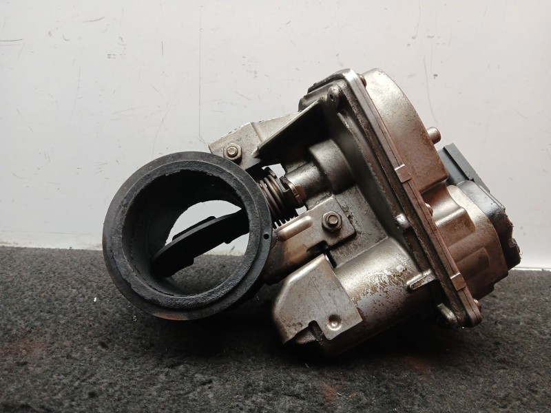Recambio de caja mariposa para fuso (mitsubishi) canter 7c18 referencia OEM IAM G20457516 - 5801763775 - 23320B0086  