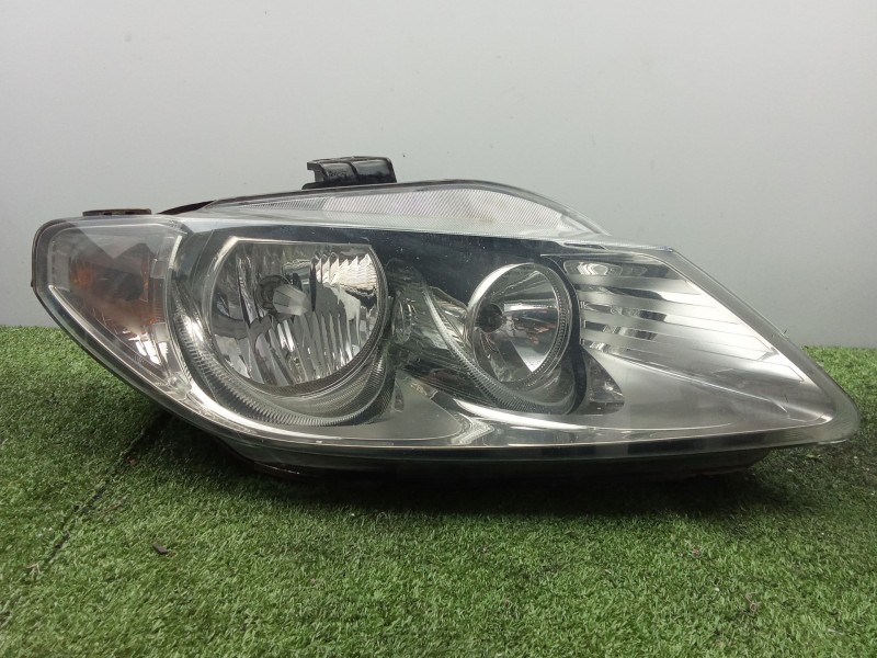 Recambio de faro derecho para seat exeo (3r2) 2.0 tdi referencia OEM IAM 3R1941006E  