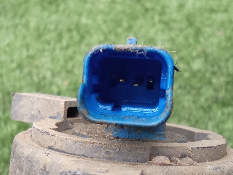 Recambio de faro antiniebla derecho para peugeot 406 (8b) 2.0 hdi 90 referencia OEM IAM 89200505  