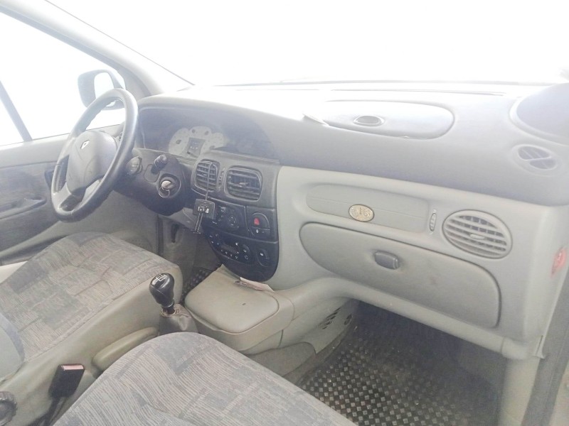 renault scénic i monospace (ja0/1_, fa0_) del año 2001