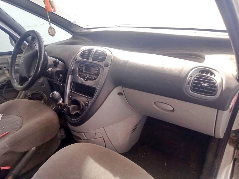 citroën xsara picasso (n68) del año 2003