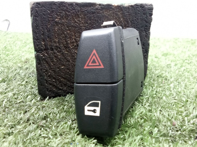 Recambio de warning para bmw x3 (e83) 2.5 i referencia OEM IAM 61316919506 5.PINES 