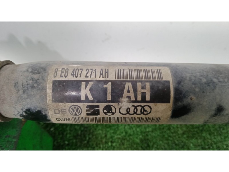 Recambio de transmision delantera izquierda para audi a4 b6 (8e2) 2.0 referencia OEM IAM 8E0407271AH LONGITUD 620MM 