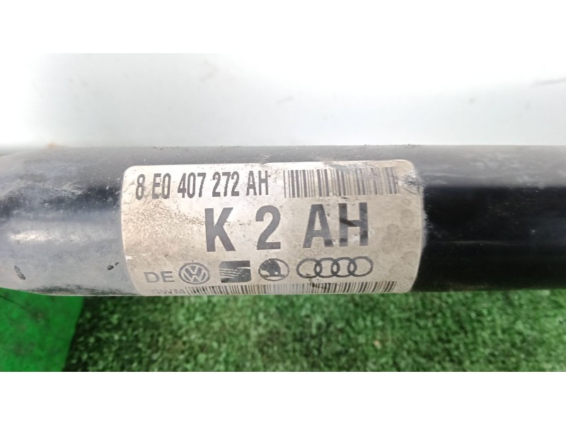 Recambio de transmision delantera derecha para audi a4 b6 (8e2) 2.0 referencia OEM IAM 8E0407272AH LONGITUD 640MM 