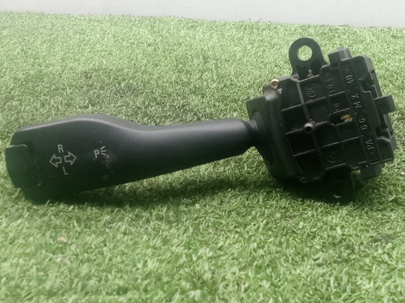 Recambio de mando multifuncion para bmw x3 (e83) 2.5 i referencia OEM IAM 8363668 - 01104010 4.PINESD 