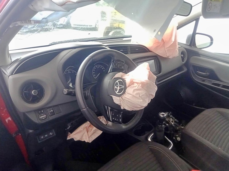 toyota yaris (_p13_) del año 2019