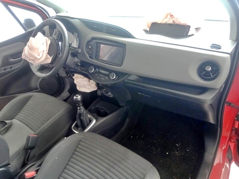 toyota yaris (_p13_) del año 2019