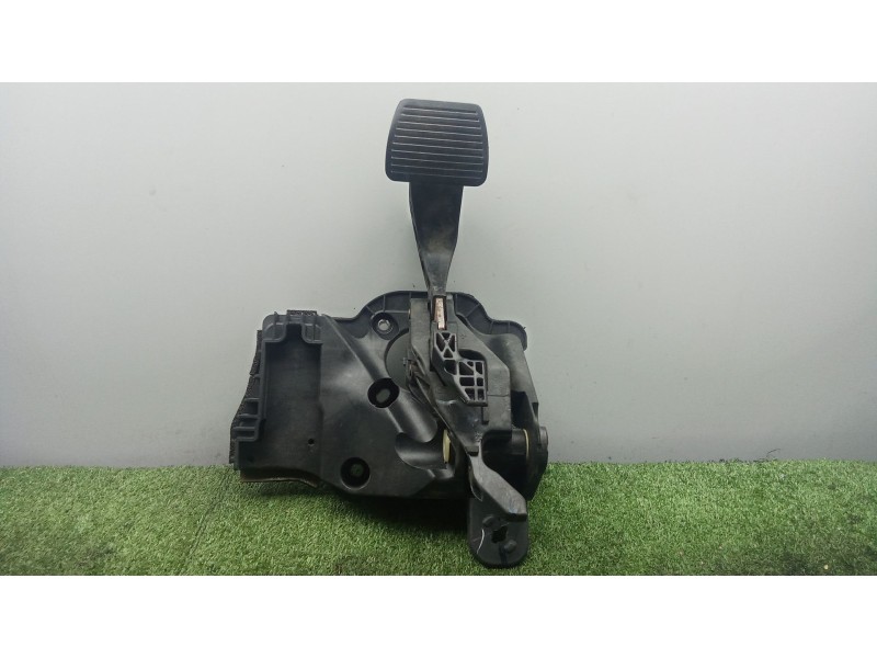 Recambio de pedal freno para jeep compass (mp, m6, mv, m7) 1.4 multiair 4x4 referencia OEM IAM P68319938AA  