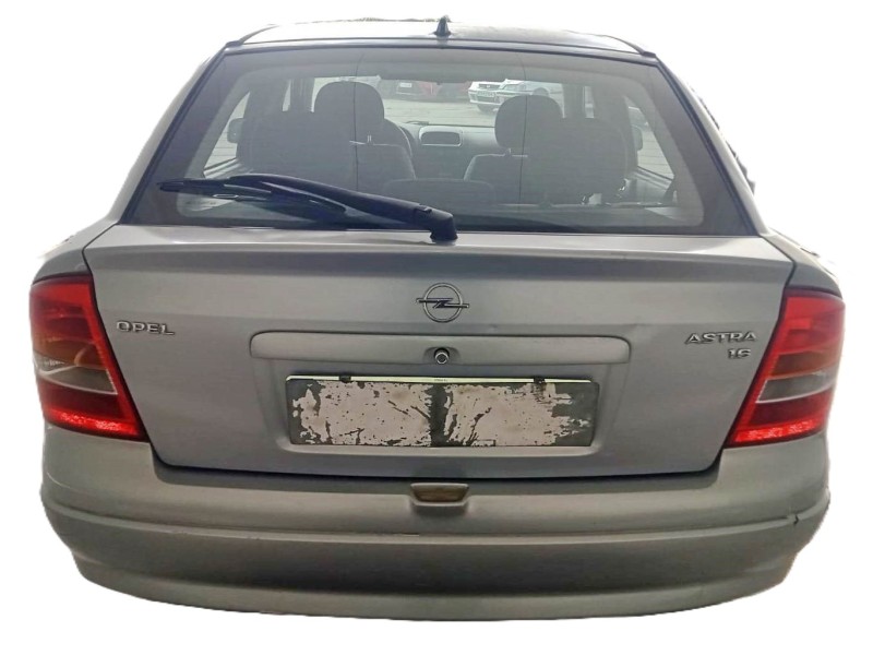 opel astra g sedán (t98) del año 2002
