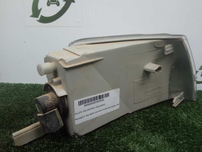 Recambio de piloto delantero izquierdo para peugeot 306 berlina 3/4/5 puertas (s2) 1.9 diesel referencia OEM IAM  93-97 