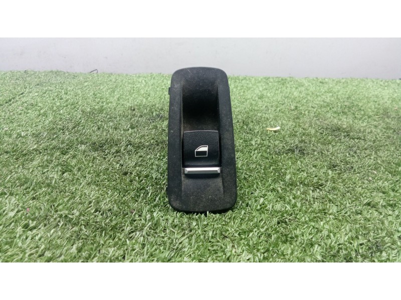 Recambio de mando elevalunas delantero derecho para bmw 6 gran coupe (f06) 640 d referencia OEM IAM 924494901  