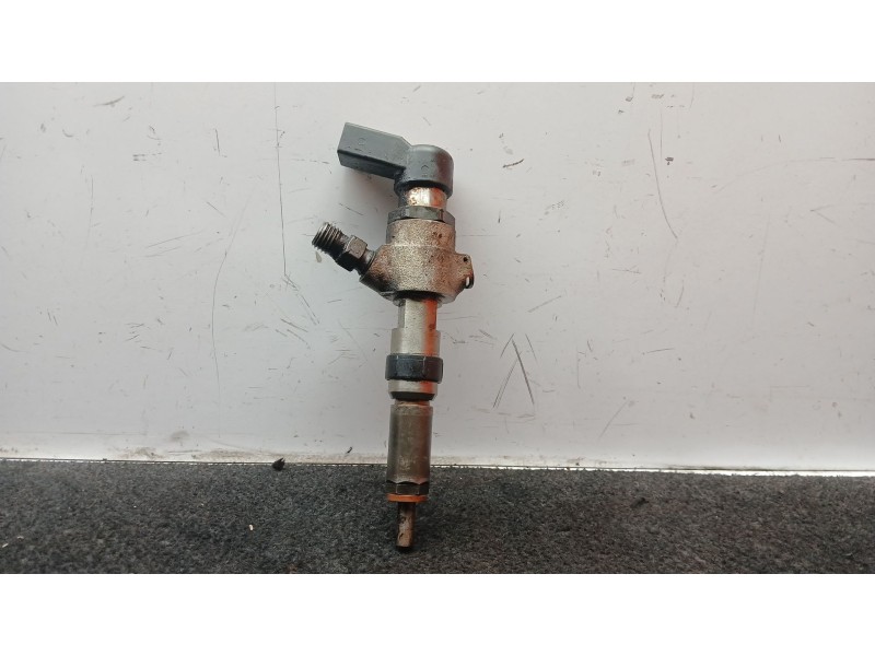 Recambio de inyector para citroën c2 (jm_) 1.4 hdi referencia OEM IAM 9663429280  