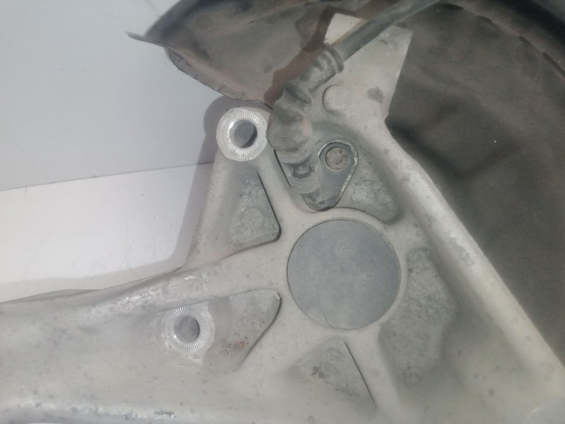 Recambio de mangueta trasera derecha para volkswagen passat cc (357) referencia OEM IAM 3C0505436F CON RODAMIENTO 