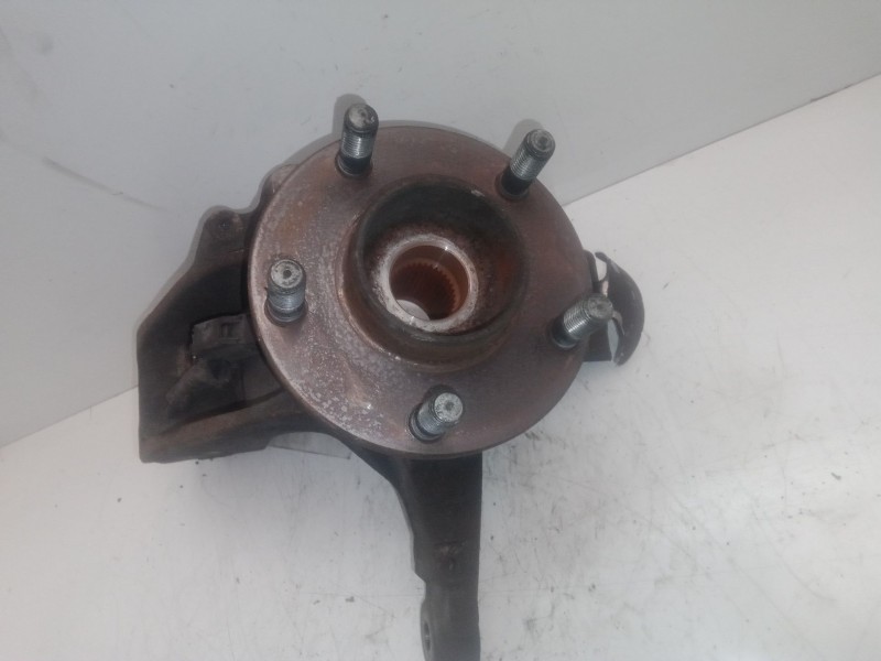 Recambio de mangueta delantera derecha para ford focus berlina (cap) 1.6 16v cat referencia OEM IAM   