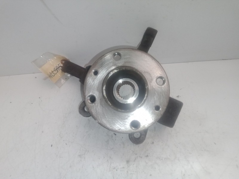 Recambio de mangueta delantera izquierda para nissan micra (k12e) 1.2 cat referencia OEM IAM   