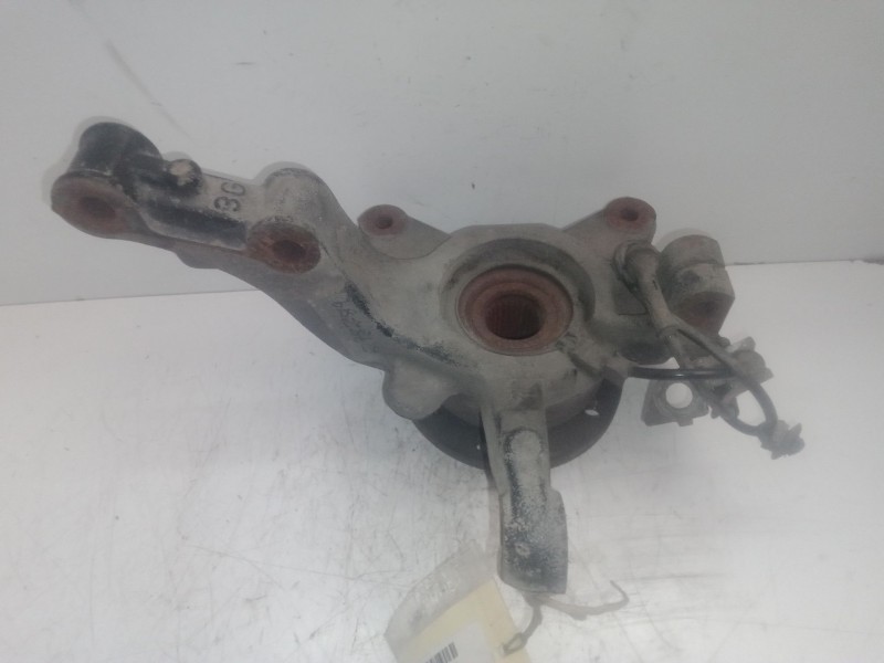 Recambio de mangueta delantera izquierda para renault kangoo 1.5 dci diesel cat referencia OEM IAM   08>