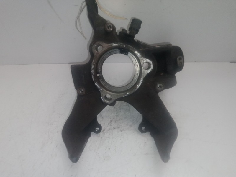 Recambio de mangueta delantera derecha para volkswagen caddy ka/kb (2k) 1.9 tdi (bsu) referencia OEM IAM   