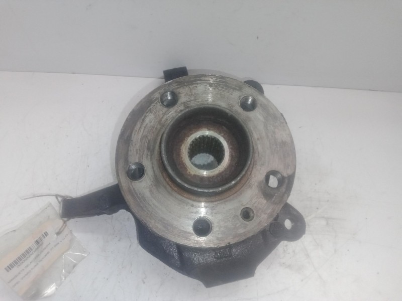 Recambio de mangueta delantera derecha para opel vivaro furgón/combi (07.2006 =>) 2.0 16v cdti referencia OEM IAM   