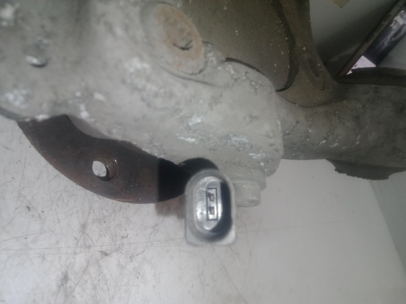 Recambio de mangueta trasera derecha para audi a6 berlina (4f2) 2.0 tdi referencia OEM IAM   