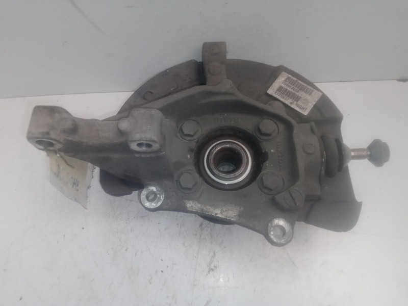 Recambio de mangueta delantera derecha para volvo s60 berlina 2.4 diesel cat referencia OEM IAM   