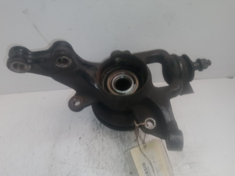 Recambio de mangueta delantera izquierda para hyundai i30 1.6 crdi cat referencia OEM IAM   
