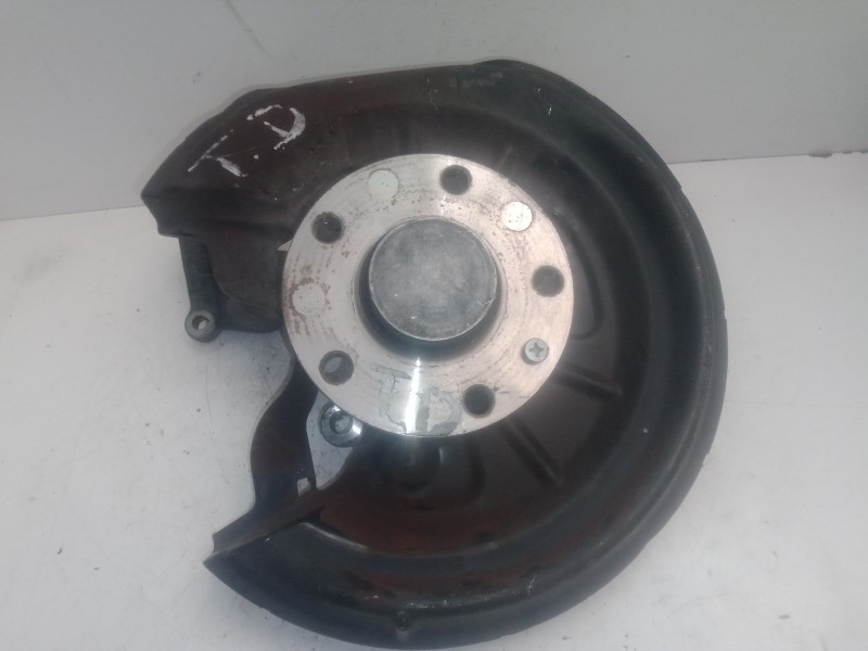 Recambio de mangueta trasera derecha para volkswagen touran (1t1) 1.9 tdi referencia OEM IAM  BUJE 