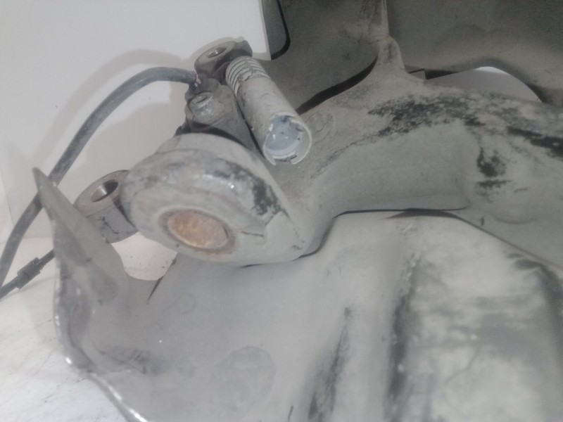 Recambio de mangueta delantera izquierda para bmw serie 3 berlina (e36) 318tds referencia OEM IAM   