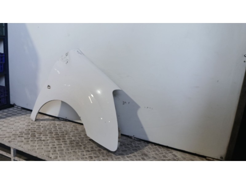 Recambio de aleta delantera derecha para peugeot partner tepee 1.6 hdi / bluehdi 75 referencia OEM IAM   