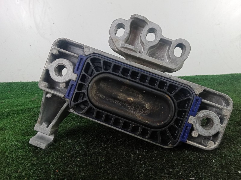 Recambio de soporte motor derecho para volkswagen crafter furgoneta (sy_, sx_) 2.0 tdi referencia OEM IAM   