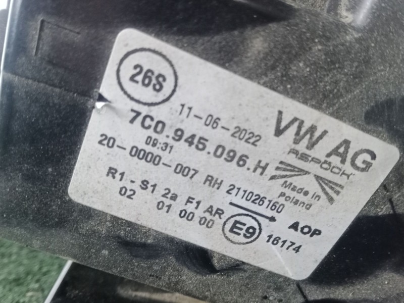 Recambio de piloto trasero izquierdo para volkswagen crafter furgoneta (sy_, sx_) 2.0 tdi referencia OEM IAM 7C0945096H  