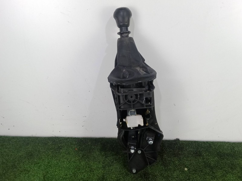 Recambio de palanca cambio para volkswagen crafter furgoneta (sy_, sx_) 2.0 tdi referencia OEM IAM 2N0711025A - 511152147  