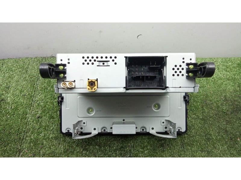 Recambio de pantalla multifuncion para volkswagen crafter furgoneta (sy_, sx_) 2.0 tdi referencia OEM IAM 7C0035869D  
