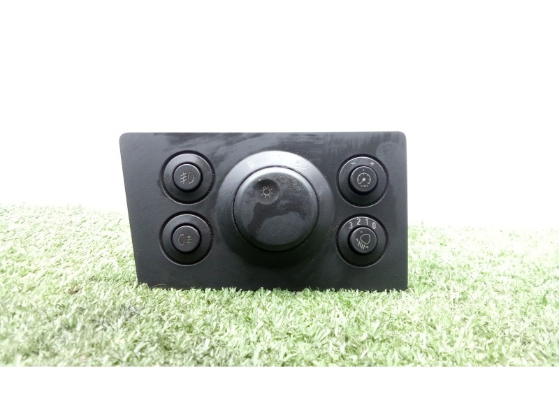 Recambio de mando luces para opel zafira / zafira family b (a05) 1.9 cdti (m75) referencia OEM IAM 13205865  