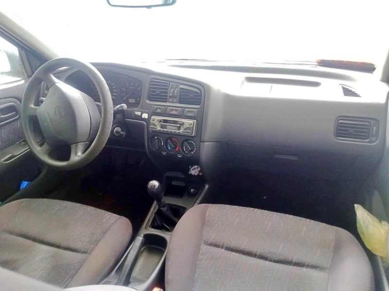 nissan primera (p11) del año 1997