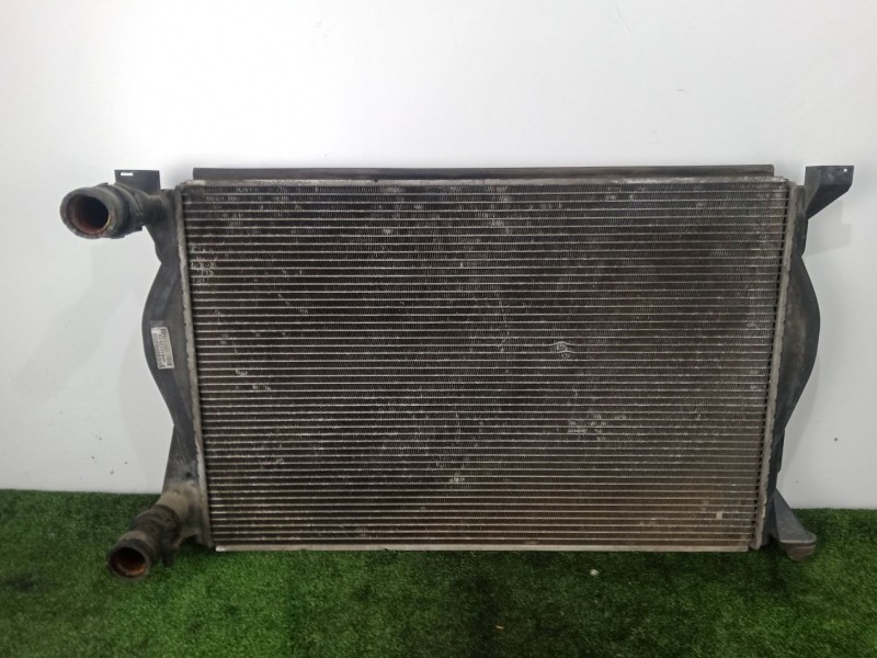 Recambio de radiador agua para audi a6 c6 (4f2) 2.0 tdi referencia OEM IAM 4F0121251Q 667X439X32 - ALUMINIO 