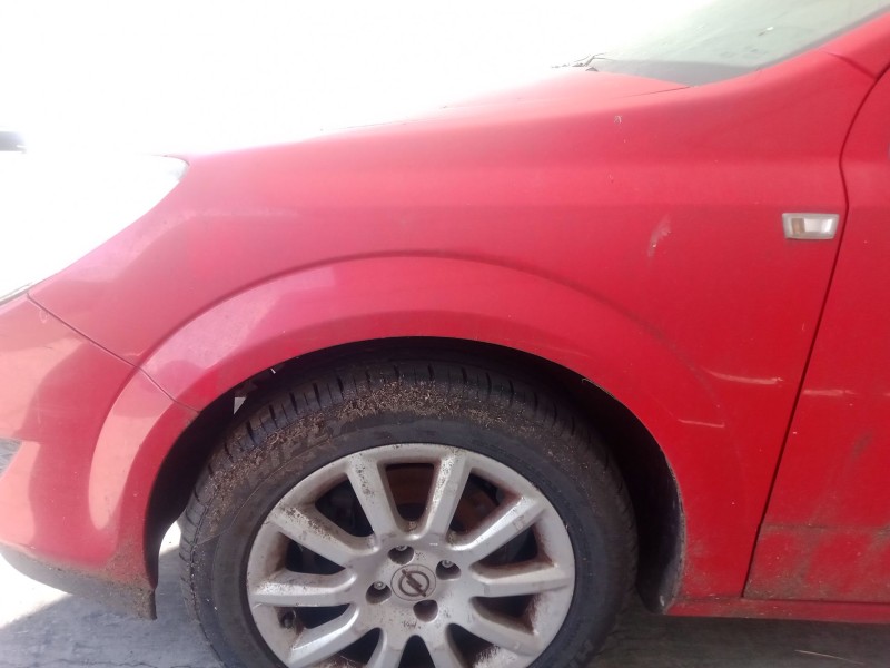 Recambio de aleta delantera izquierda para opel astra h (a04) 1.4 (l48) referencia OEM IAM   