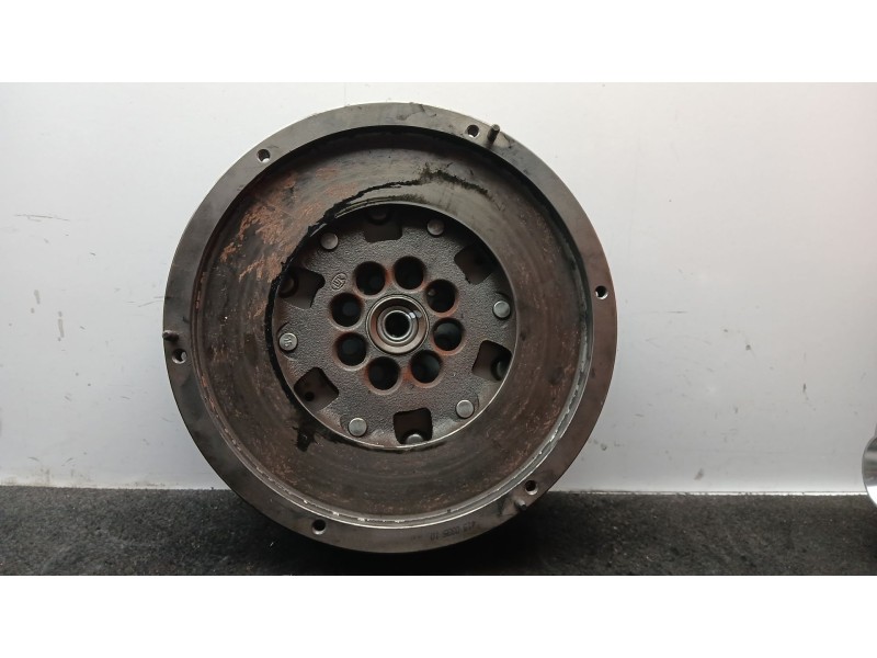 Recambio de volante motor para volkswagen crafter 30-50 furgoneta (2e_) 2.5 tdi referencia OEM IAM 415033510  
