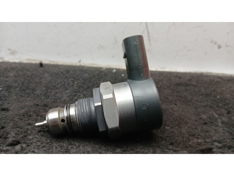 Recambio de sensor para volkswagen crafter 30-50 furgoneta (2e_) 2.5 tdi referencia OEM IAM 057130764E  