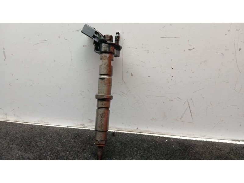 Recambio de inyector para volkswagen crafter 30-50 furgoneta (2e_) 2.5 tdi referencia OEM IAM 076130855X  