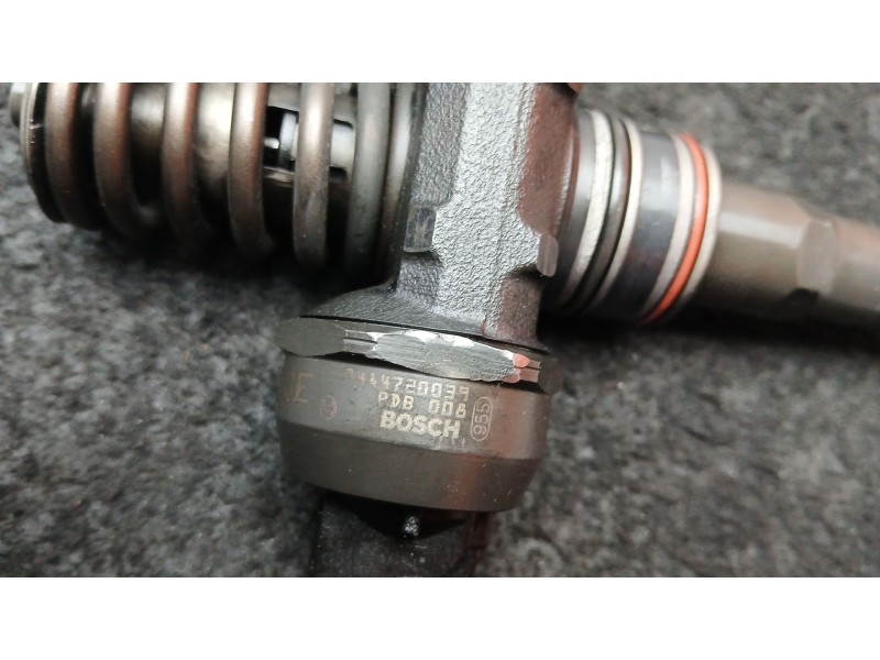 Recambio de inyector para volkswagen passat b5.5 (3b3) 1.9 tdi referencia OEM IAM 038130073AL - 0414720039  