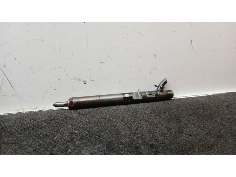 Recambio de inyector para kia carnival ii (gq) 2.9 crdi referencia OEM IAM EJBR02801D DELPHI 