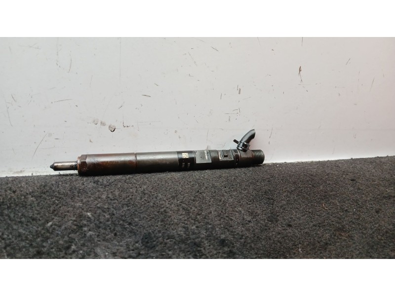 Recambio de inyector para kia carnival ii (gq) 2.9 crdi referencia OEM IAM EJBR02801D DELPHI 