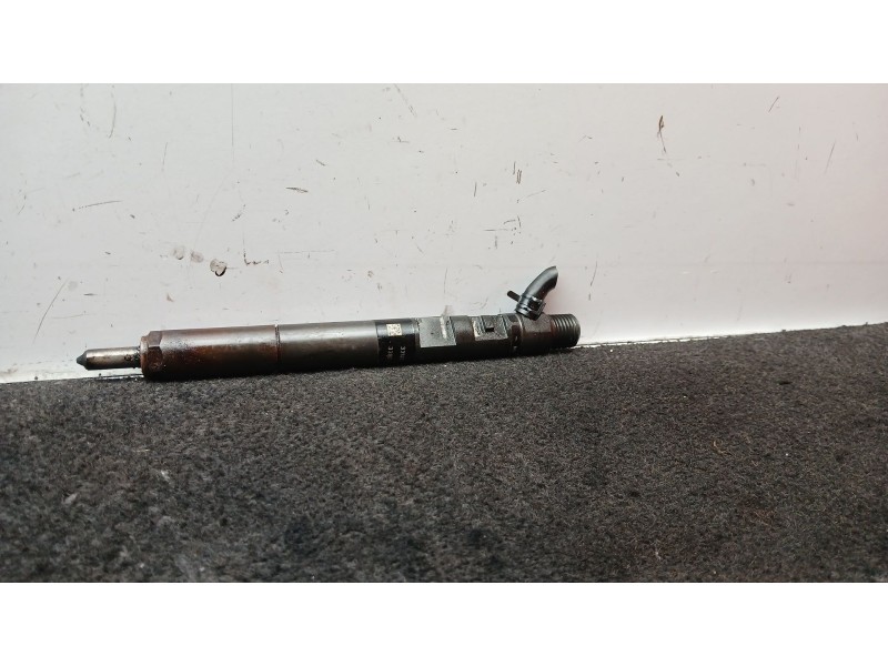 Recambio de inyector para kia carnival ii (gq) 2.9 crdi referencia OEM IAM EJBR02801D DELPHI 
