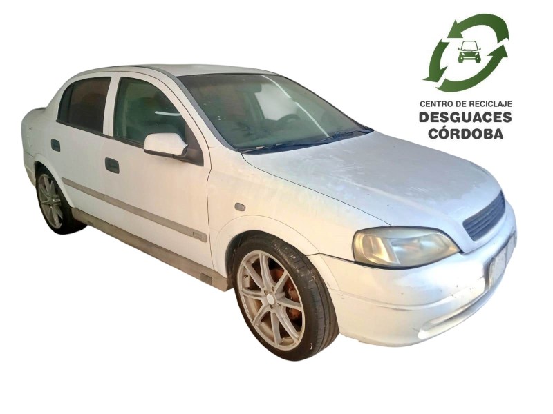 opel astra g sedán (t98) del año 2001