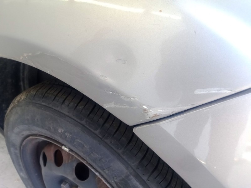 Recambio de aleta delantera derecha para ford fiesta v (jh_, jd_) 1.4 tdci referencia OEM IAM   